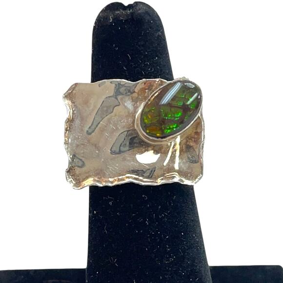 GORGEOUS SRS 925 SILVER RING Size 5.25 - Picture 1 of 4